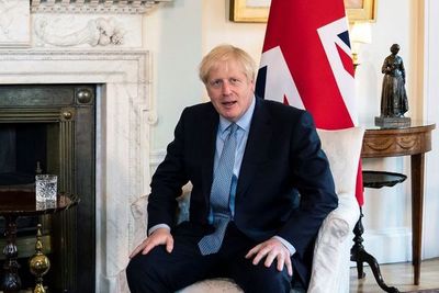 Más de 100 diputados quieren que Boris Johnson convoque al Parlamento por “brexit”