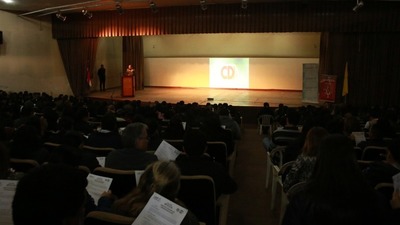 Docentes de Caacupé se capacitan en prevención contra abusos y suicidio