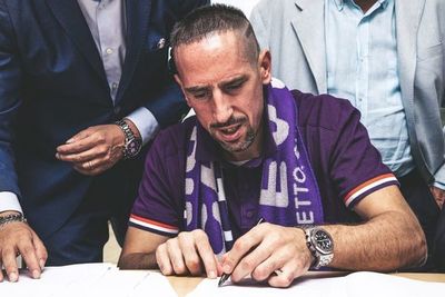 Ribéry inicia una nueva aventura en la Fiorentina