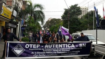 OTEP prevé movilizaciones a espera de confirmación de aumento salarial
