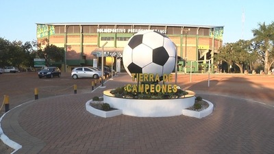 Habilitan mejoras en polideportivo municipal de Presidente Franco