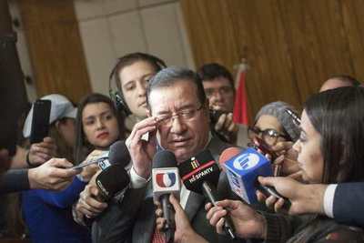Fiscalía apela decisión de juez de derivar causas de Miguel Cuevas y su hijo a Paraguarí