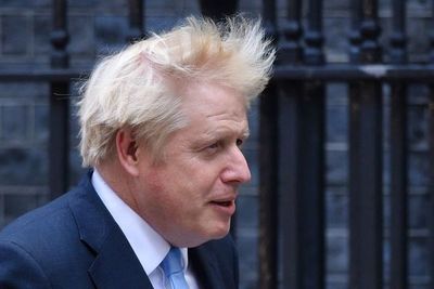Johnson lanza un pulso por elecciones generales para salir del bloqueo del Brexit
