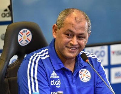 Chiqui Arce: "Hay muchos expertos en velorio"