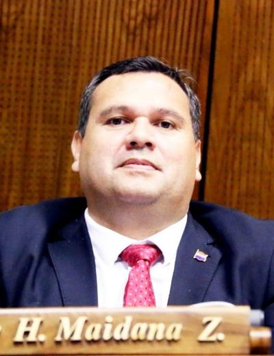 Diputados dilatan para no tratar destituciones