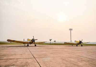 Aeropuerto Silvio Pettirossi-pe oguahê mokõi aviõ hidrante ojeporúva ombohováivo tatarendy Amambáipe