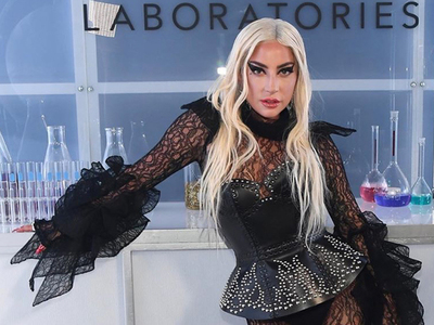 Lady Gaga lanzó su línea de cosméticos “Haus Laboratories”