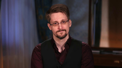 EEUU demanda a Edward Snowden por violar acuerdos de confidencialidad