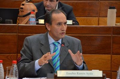 “Está claro que empresa ligada al presidente del Brasil sería la principal beneficiada con venta de energía”