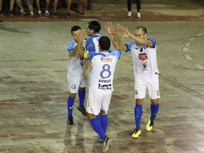 Santa María ascendió a la Premium