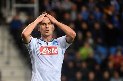 Genk y Napoli firman tablas en Bélgica