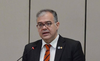 HOY / Cómo calmar al amigo que "echó" del Palacio: Abdo busca para Ullón "una nueva función"