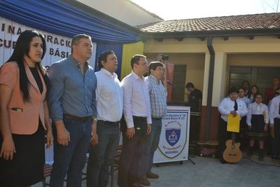 Inauguran obras en escuela de San Juan Bautista