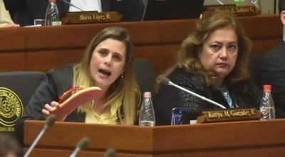 Prevalece la "maldita impunidad" en Diputados, dice Kattya González
