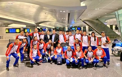 Selecciones femenina y masculina de fútbol de playa competirán en Qatar