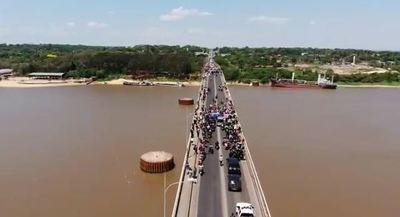 Indígenas cierran Puente Remanso: no hay consenso y los debates todavía siguen