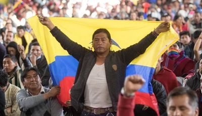Ecuador: indígenas piden “inmediata” salida de dos ministros