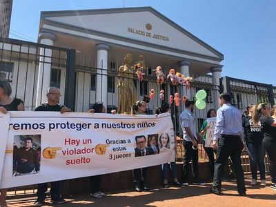 Prohíben manifestación contra cuestionados magistrados esteños