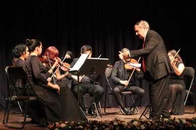Orquesta Juvenil del CCPA celebra a Gilardi