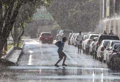 Meteorología anuncia más lluvias y tormentas para hoy