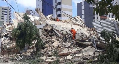 Derrumbe de un edificio de siete pisos en la ciudad brasileña de Fortaleza