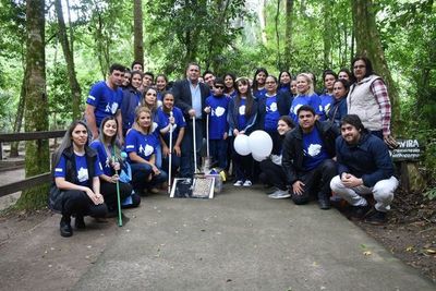 Recuerdan Día Mundial del Bastón Blanco