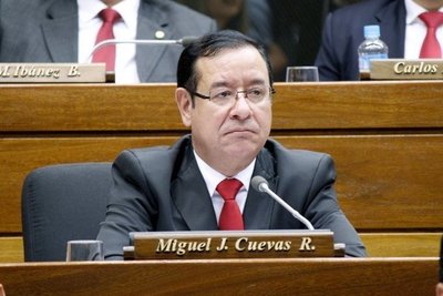 En su feudo y ante un sonriente Abdo el diputado Cuevas admite: “Sentimos los beneficios del gobierno”
