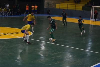 En apasionante partido, Caacupé se impone a Paranaense