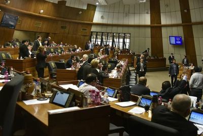 Diputados negociaron sus votos, según Juan Ernesto Villamayor