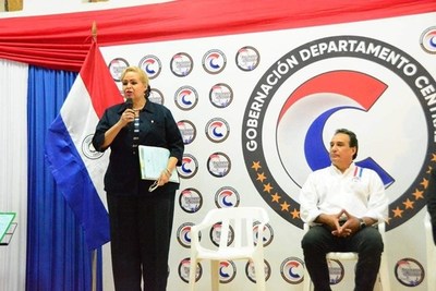 Se inicia una "estampida" en la Gobernación de Central