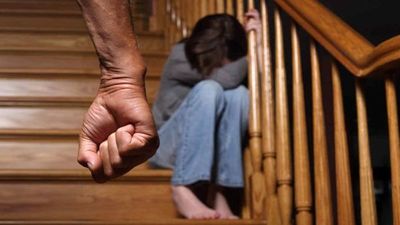 Condenan a 12 años de cárcel a un hombre que abusó de su hija de dos años