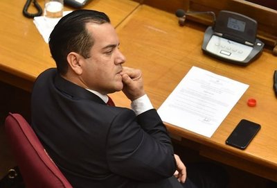 Con las barbas en remojo: Fiscalía investiga gestión de Friedmann en la Gobernación del Guairá