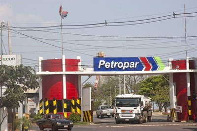 Honor Colorado insta a pedir informe a Petropar por supuestas irregularidades