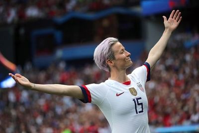 Rapinoe y Van Dijk, cabezas de cartel del Balón de Oro