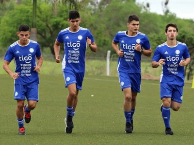 Albirroja sub 17 ultima preparativos para Mundial de Brasil