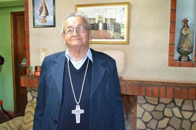 Gobierno de Mario Abdo es un caos, asegura monseñor Medina