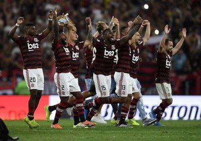 Flamengo apabulló a Gremio y se suma a la cita final por la Gloria Eterna