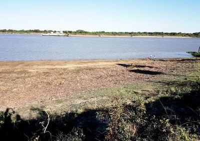 Preocupante descenso del nivel del río Paraguay en el Alto Chaco