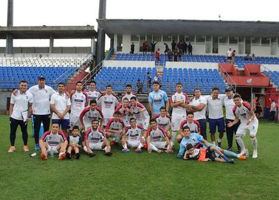 Reserva: Nacional, nuevo escolta