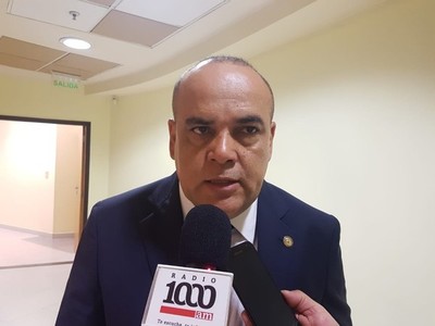 Aumento salarial: Sí se puede dar desde enero, solo es cuestión de reprogramar, según diputado