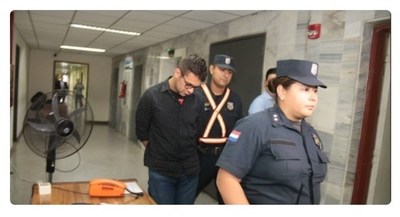En Tacumbú, se quita la vida el médico imputado por muerte de Mayra González