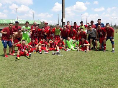 Sub 17: Guaraní frena, Cerro y Libertad se asoman