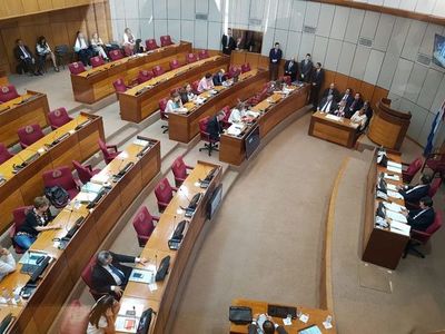 Legisladores rabonean y no acuden al debate sobre las urnas electrónicas