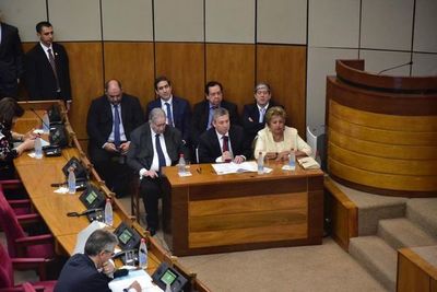Celeste Amarilla trató de “coimeros” a ministros del TSJE