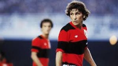Zico anotó 11 goles y llevó al Flamengo al primer título