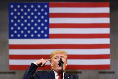Trump dice que considerará “seriamente” testificar en investigación de juicio político