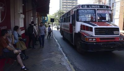 Servicio de transporte público se regularizaría desde este martes