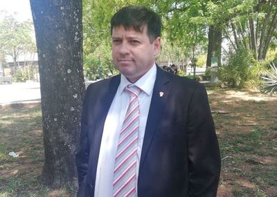 Renunció secretario de Villamayor y aseguró que en reunión con abogada de Messer solo se habló de la seguridad de su cliente