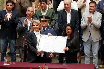 Promulgan ley en Bolivia para nuevas elecciones