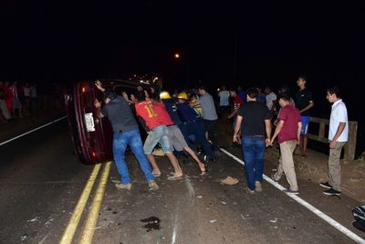 Misiones; dispersan la ruta tras percance